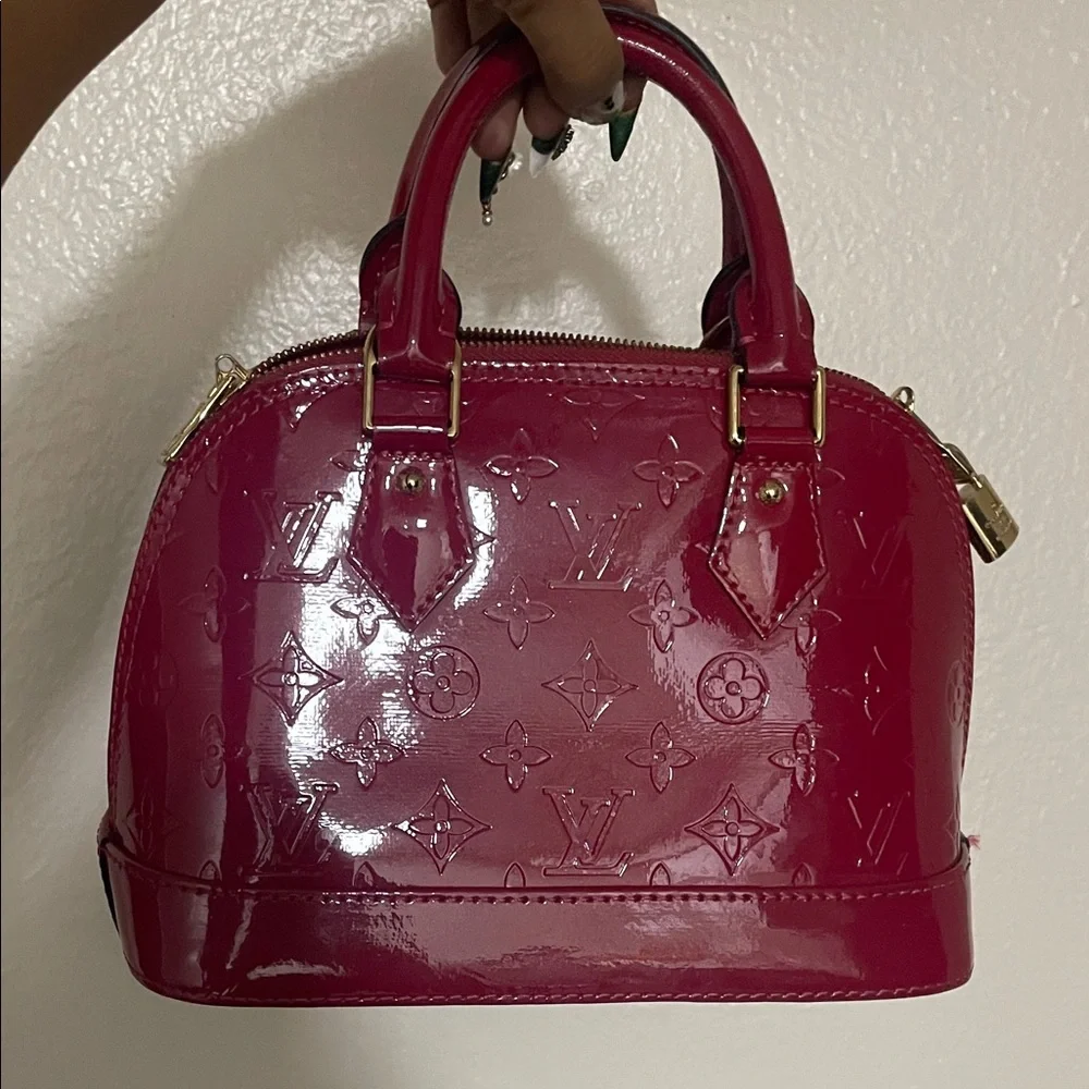 Louis Vuitton Glossy Pink Mini Bag - Picture 3 of 7